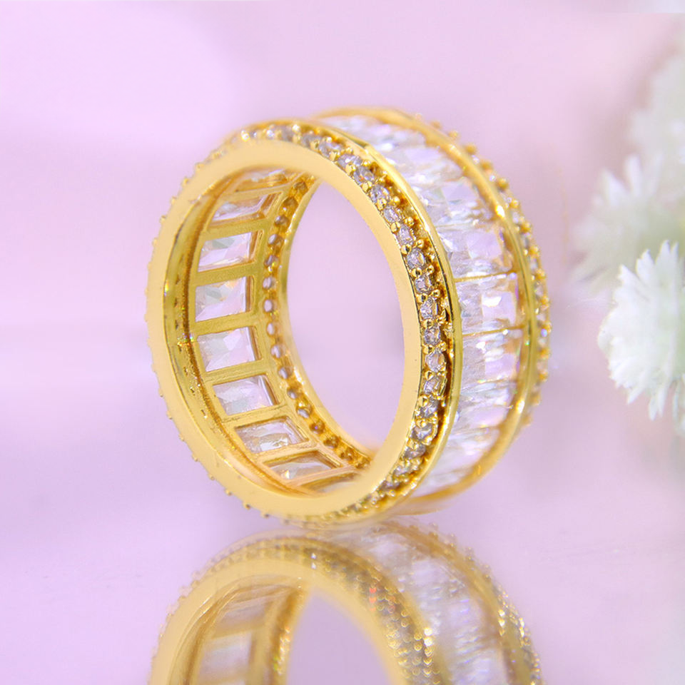 Gold-plated zircon ring in green and white — view 6