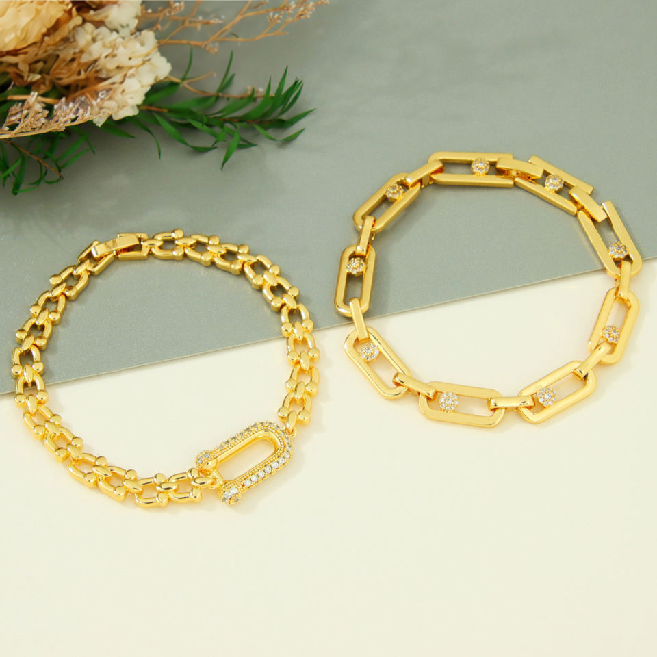 Gold-plated U-shaped zircon bracelet — view 4